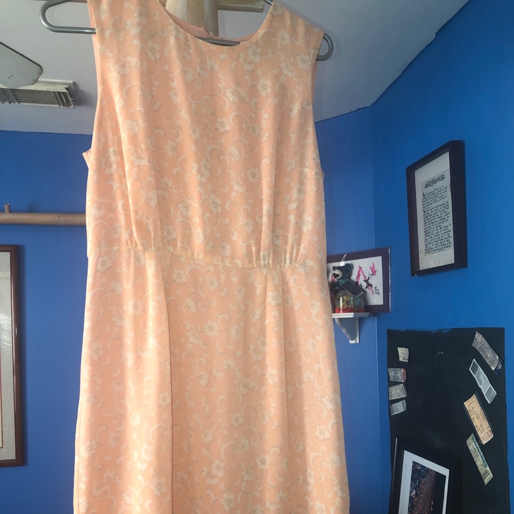 Pink floral Forever 21 midi dress